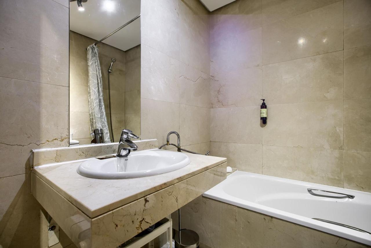 Charming Elegant Gran Via Apartment Мадрид Екстериор снимка