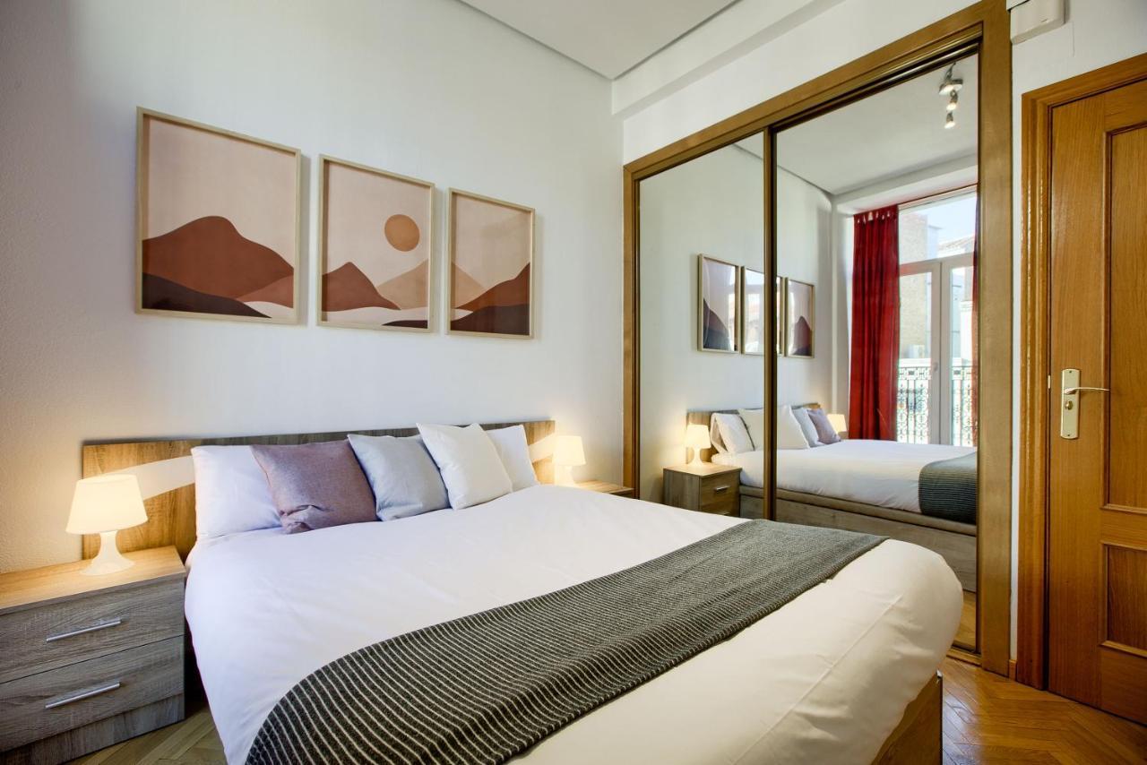 Charming Elegant Gran Via Apartment Мадрид Екстериор снимка